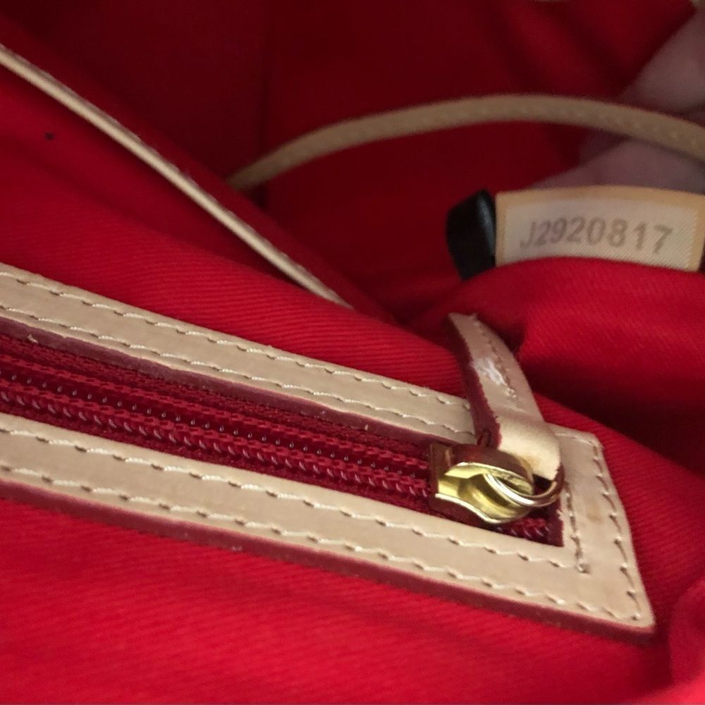 #4. Dooney & Bourke Epi Leather White Tan Double Zip Outer Pockets Satchel - Picture 11 of 12